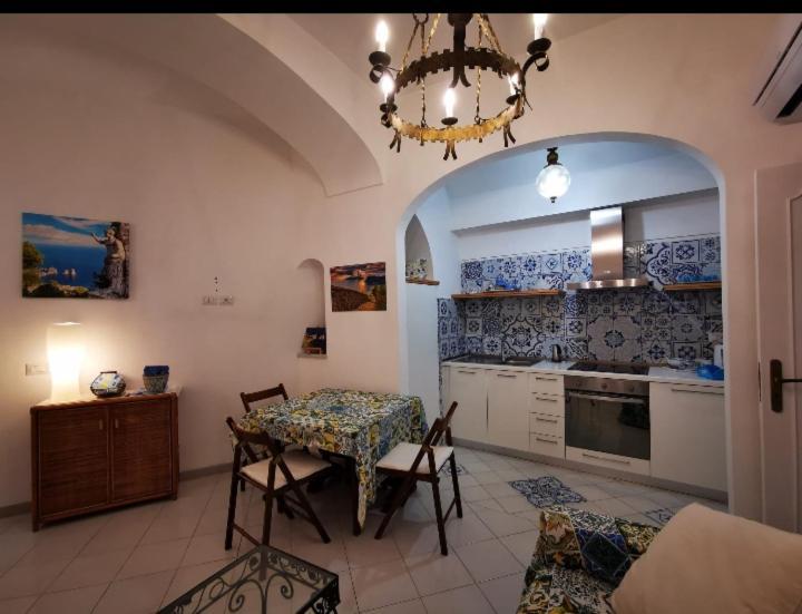 il blù Villa Capri Eksteriør bilde